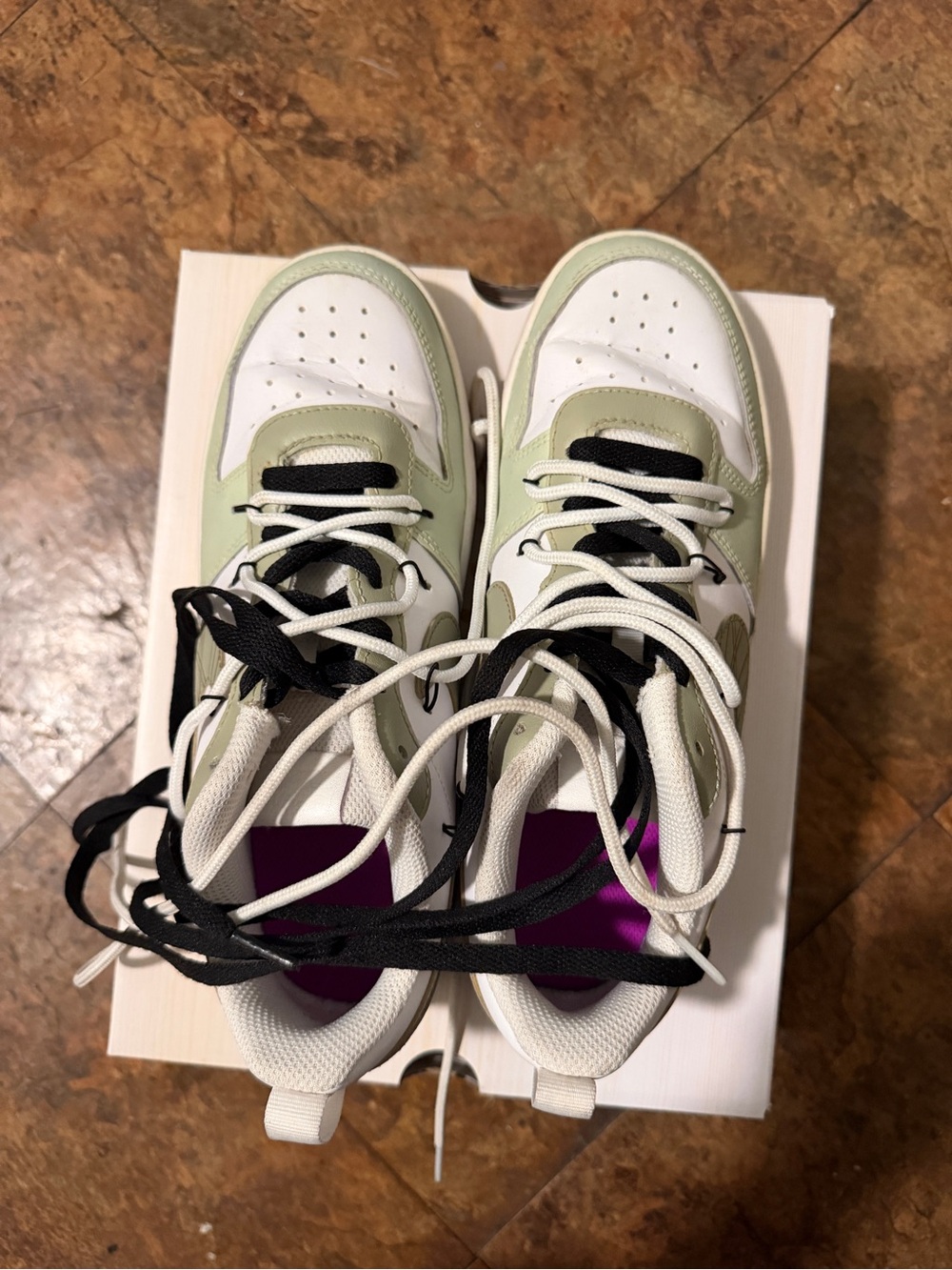 Nike Sneakers